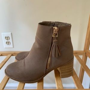 Ankle boots